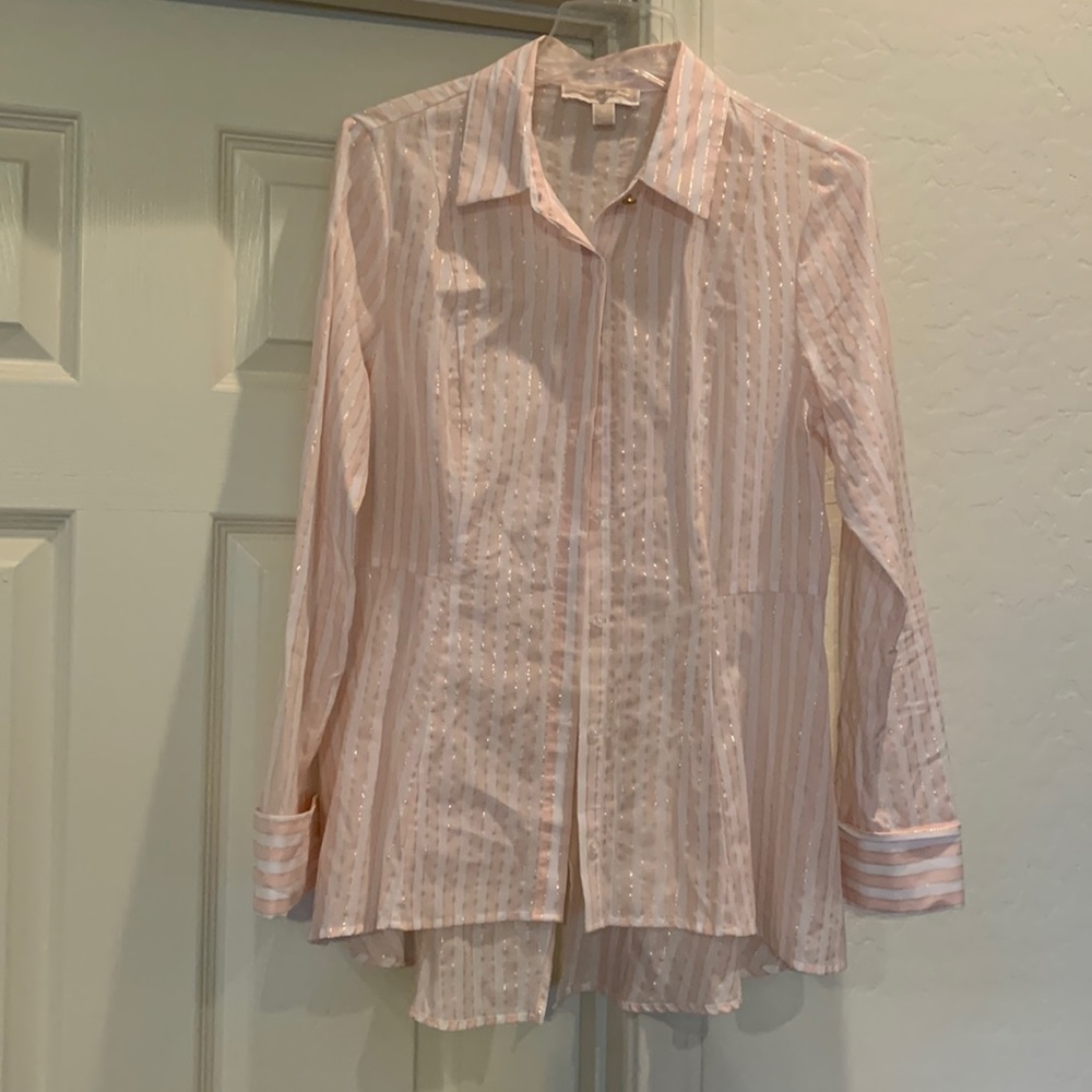 Beautiful Michael Kors button up blouse size medium